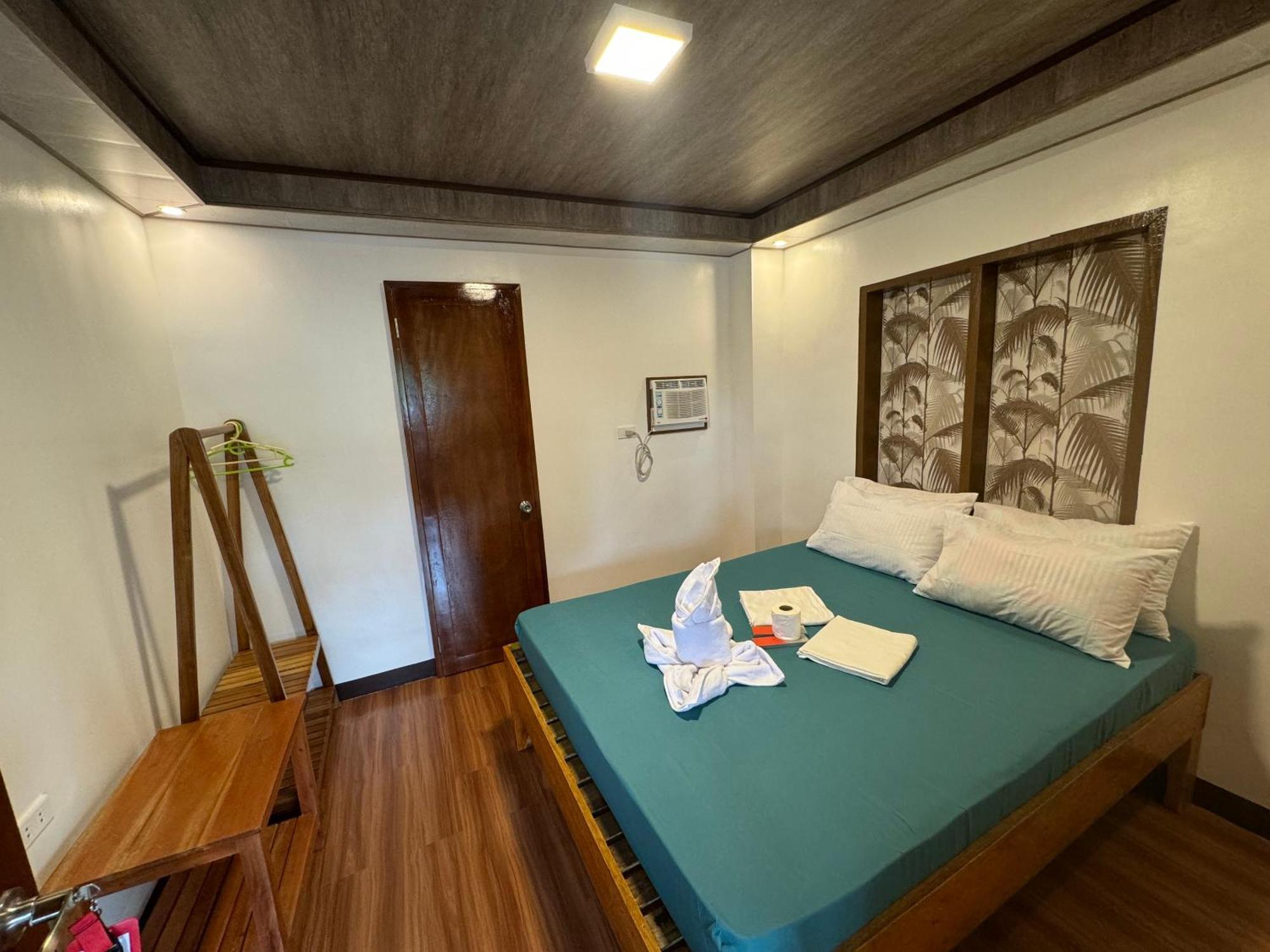 Nay Carmen Pension House Port Barton Itaytay ภายนอก รูปภาพ