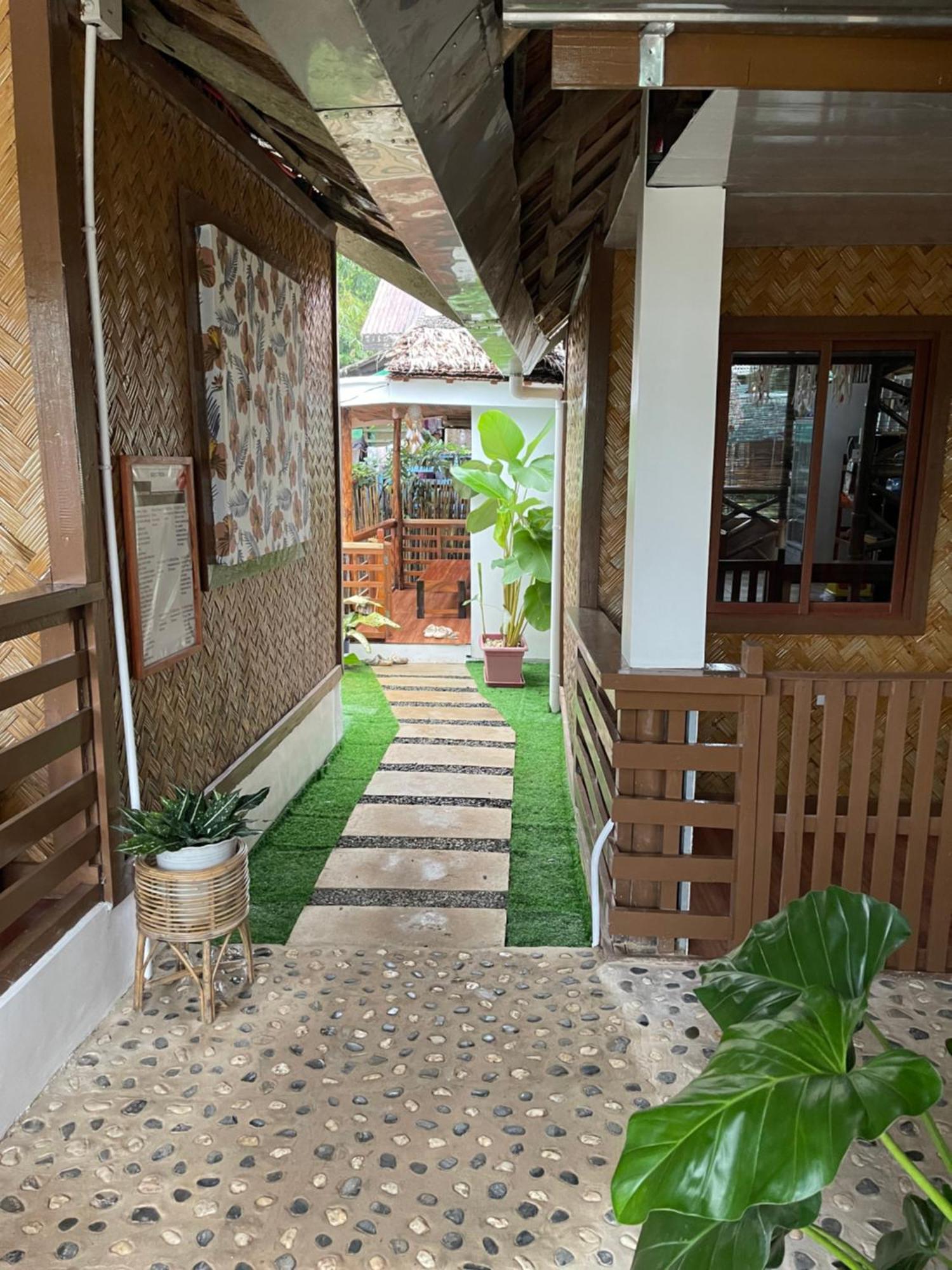 Nay Carmen Pension House Port Barton Itaytay ภายนอก รูปภาพ