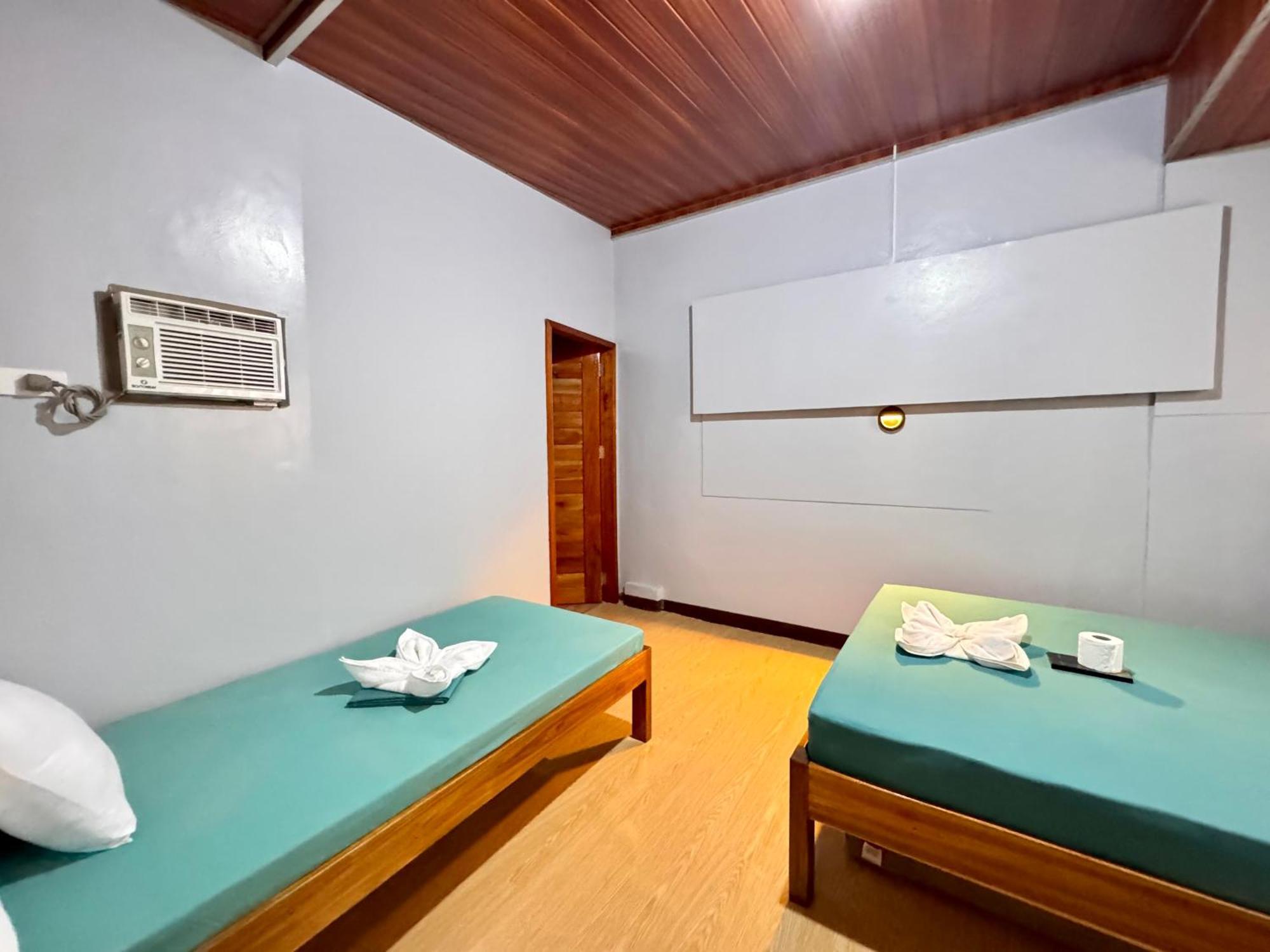 Nay Carmen Pension House Port Barton Itaytay ภายนอก รูปภาพ